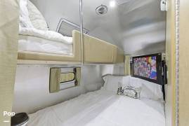 2015 Airstream Flying Cloud 30FB Bunk, $ 65,600