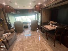 2018 Fleetwood Discovery 40D LXE, $ 168,400