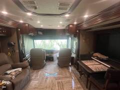 2018 Fleetwood Discovery 40D LXE, $ 168,400