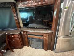 2018 Fleetwood Discovery 40D LXE, $ 168,400
