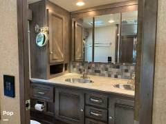 2019 Winnebago Forza 38F, $ 120,000