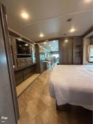 2019 Winnebago Forza 38F, $ 120,000