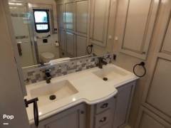 2021 Newmar Dutch Star 4369, $ 315,000