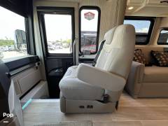 2026 Newmar Dutch Star 4340, $ 560,000