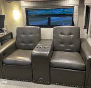 2019 Jayco Precept Prestige 36H, $ 83,400