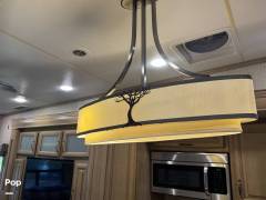 2015 CrossRoads Redwood 38GK, $ 42,800