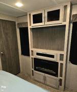 2022 Coachmen Catalina 303RKDS, $ 33,350