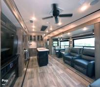2021 Jayco Eagle 355MBQS, $ 40,000