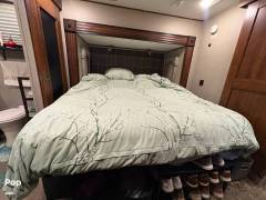 2019 Keystone Alpine 3700FL, $ 42,250