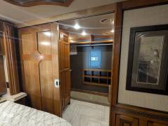 2016 Tiffin Allegro Bus 40AP, $ 203,999