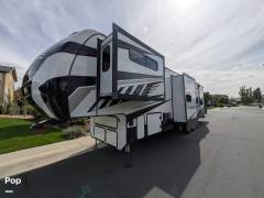 2022 Alliance RV Valor 37V13, $ 69,000