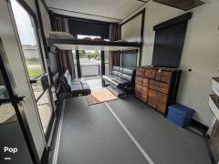 2022 Alliance RV Valor 37V13, $ 69,000