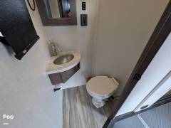 2022 Alliance RV Valor 37V13, $ 69,000