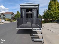 2022 Alliance RV Valor 37V13, $ 69,000