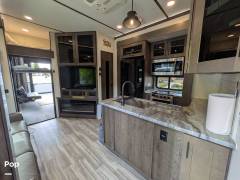2022 Alliance RV Valor 37V13, $ 69,000