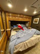 2016 Thor Motor Coach Tuscany XTE 36MQ, $ 112,000