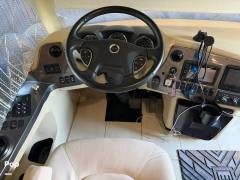 2015 Tiffin Phaeton 40QBH, $ 140,000