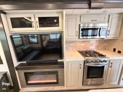 2021 Redwood RV Redwood 3901WB, $ 79,998