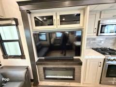 2021 Redwood RV Redwood 3901WB, $ 79,998