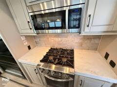2021 Redwood RV Redwood 3901WB, $ 79,998