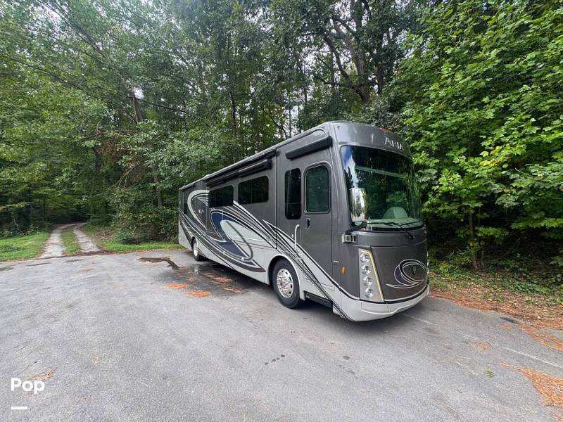 2022 Thor Motor Coach Aria 3701, $ 223,000