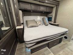 2022 Thor Motor Coach Aria 3701, $ 223,000