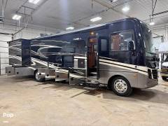 2019 Holiday Rambler Vacationer 36F, $ 105,000