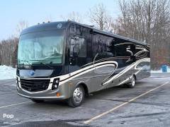 2019 Holiday Rambler Vacationer 36F, $ 105,000
