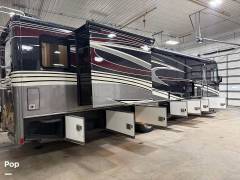 2019 Holiday Rambler Vacationer 36F, $ 105,000