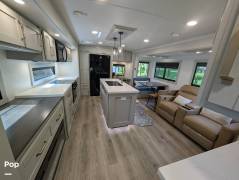 2024 Brinkley Model Z Air 285, $ 64,900