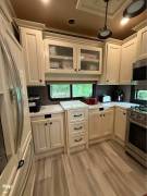 2022 Vanleigh RV Beacon 41LKB, $ 95,000