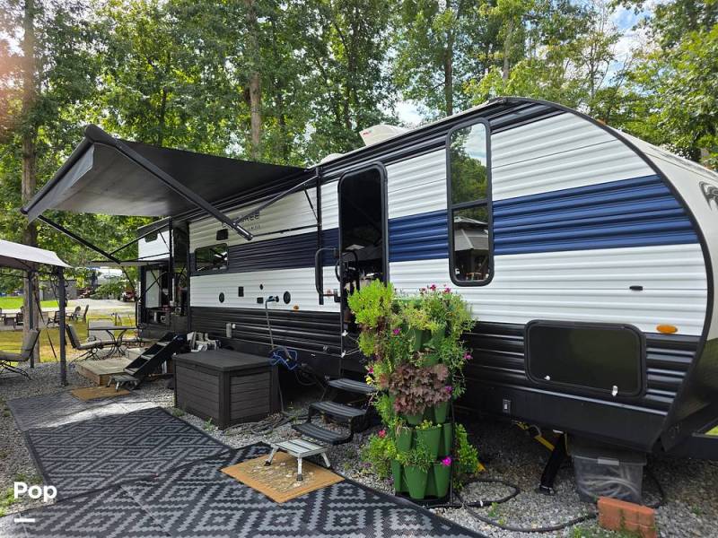 2023 Forest River Cherokee 294GEBG, $ 37,500