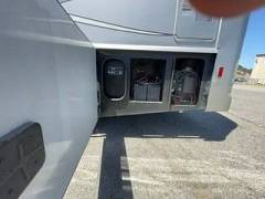 2017 Winnebago Forza 34T, $ 77,800