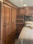 2017 Winnebago Forza 34T, $ 77,800