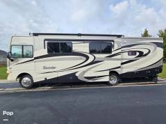 2014 Fleetwood Bounder 35K, $ 60,500