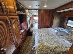 2014 Fleetwood Bounder 35K, $ 60,500