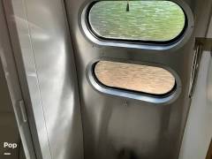 2017 Airstream Flying Cloud 19, $ 45,000