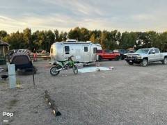 2017 Airstream Flying Cloud 19, $ 45,000