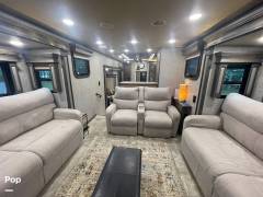 2023 Vanleigh RV Beacon 41FLB, $ 100,000