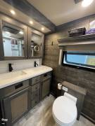 2023 Vanleigh RV Beacon 41FLB, $ 100,000