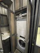 2023 Vanleigh RV Beacon 41FLB, $ 100,000