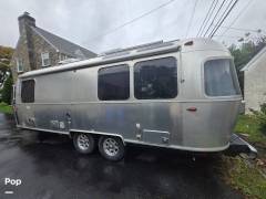 2022 Airstream Flying Cloud 25FB Twin, $ 82,300