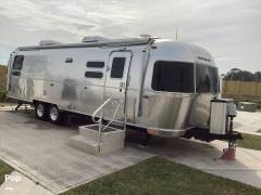 2019 Airstream International 30RB Twin Serenity, $ 98,400