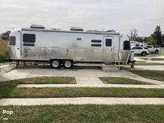 2019 Airstream International 30RB Twin Serenity, $ 98,400
