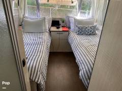 2019 Airstream International 30RB Twin Serenity, $ 98,400