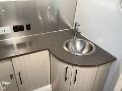 2019 Airstream International 30RB Twin Serenity, $ 98,400