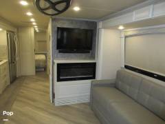 2021 Fleetwood Southwind 36P, $ 137,000