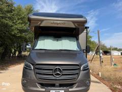 2022 Jayco Melbourne Prestige 24TP, $ 105,000