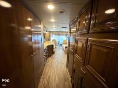 2018 Thor Motor Coach Palazzo 33.3, $ 109,000