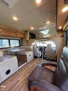2017 Thor Motor Coach Quantum 31WS, $ 58,500